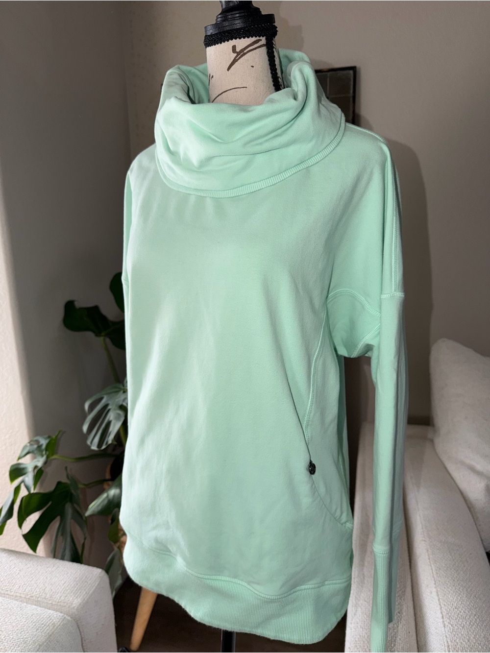 Lululemon Rest Day Pullover